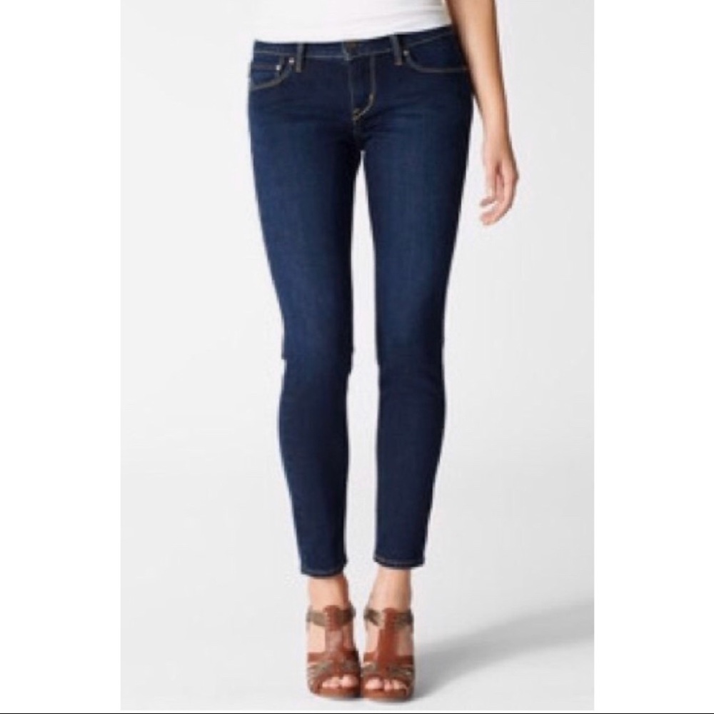 {Levi’s} Demi Curve Low Rise Skinny